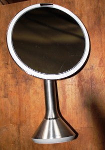 SimpleHuman Sensor Mirror Review - Cruz (1)