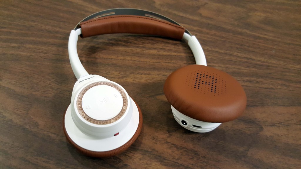 Plantronics BackBeat SENSE headphones Review - Analie Cruz (15)