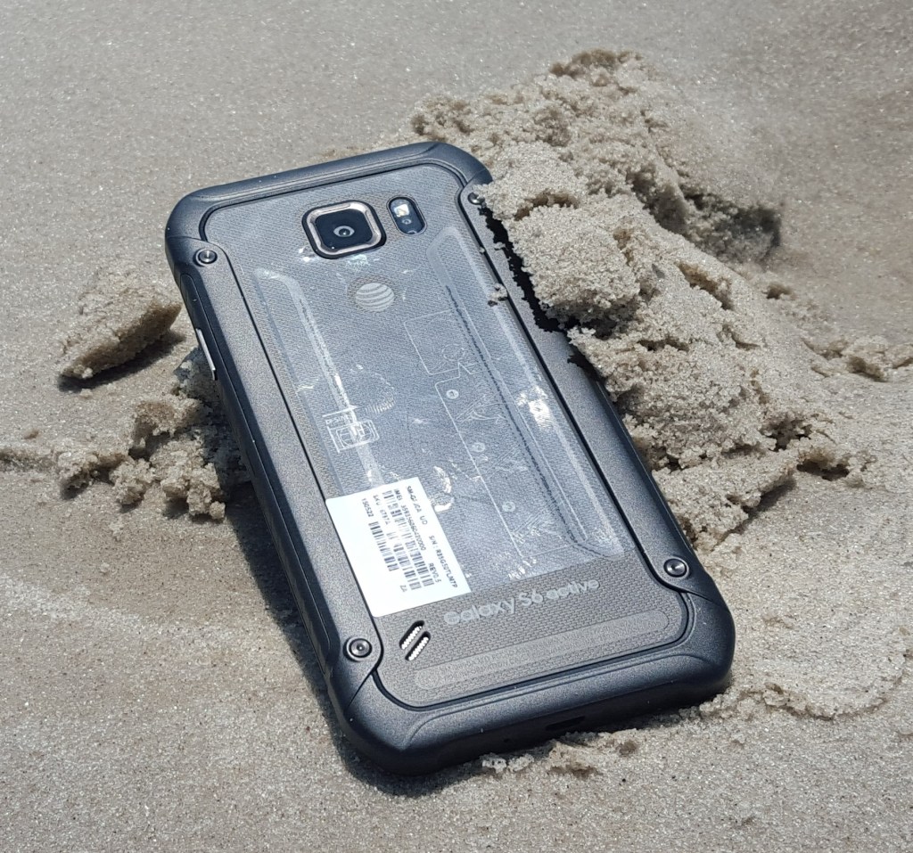 Samsung Galaxy S6 Active Review - Analie Cruz (12)