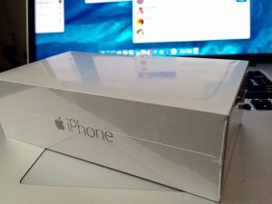 iPhoneBox