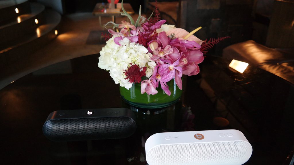 Beats Pill+ Wireless Speaker - Colors Beats Pill+ Wireless Speaker - Colors