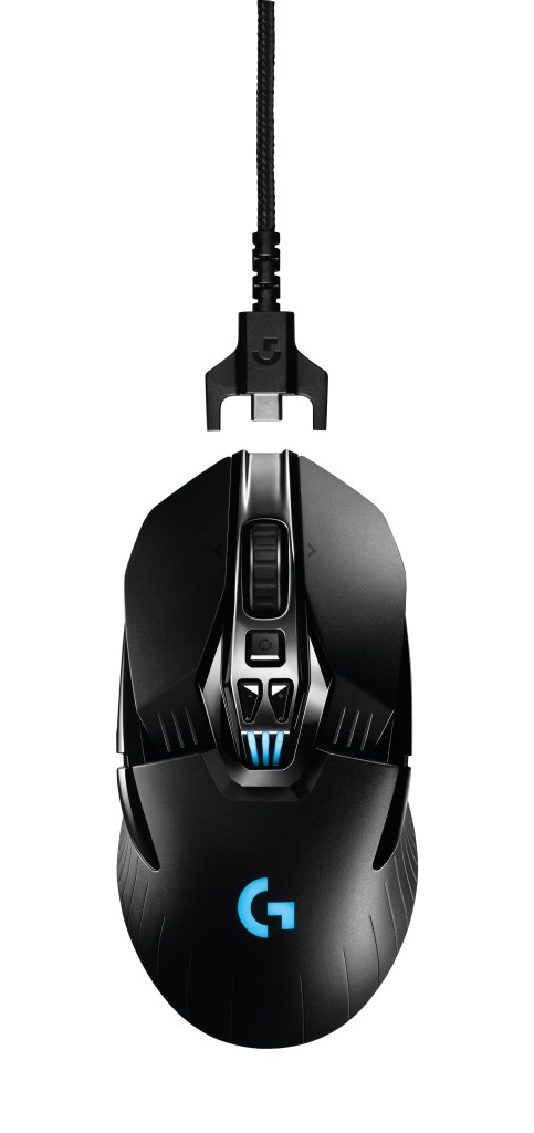 Logitech G900 Chaos Spectrum_TopDown_onWhite