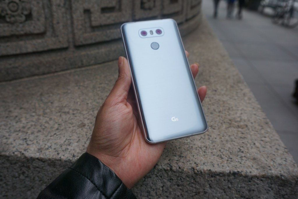 LG G6 - LGG6 - Back side -