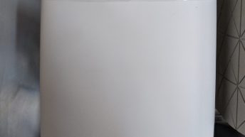 NETGEAR Orbi Wifi System Review - Rear View