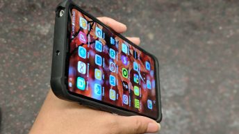 Urban Armor Gear UAG Plasma Series Case LG V30 - Top view