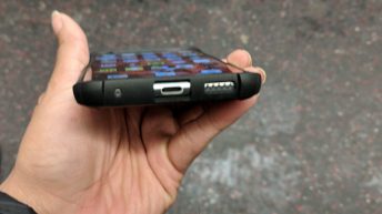 Urban Armor Gear UAG Plasma Series Case LG V30 - Bottom view