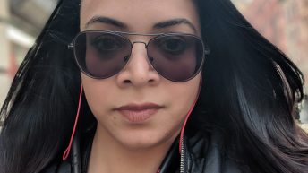 Analie Cruz - Plantronics Voyager 6200 UC Earbuds Review -3