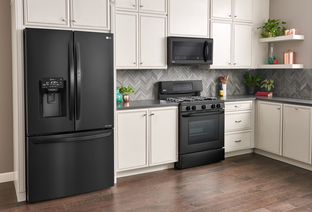 LG Kitchen 2 MatteBlack Range LG Kitchen 2 MatteBlack Range
