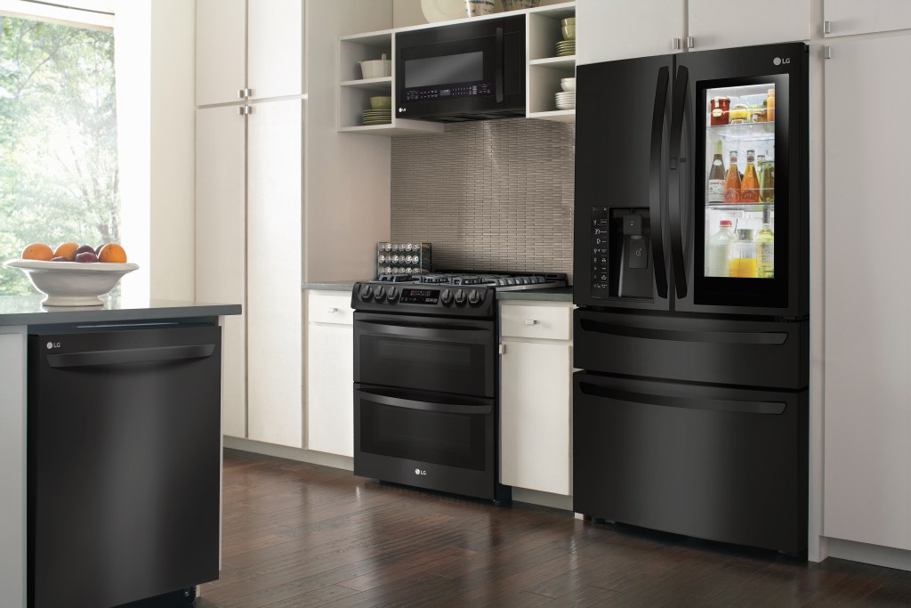 LG Matte Black Kitchen Lifestyle LG Matte Black Kitchen Lifestyle