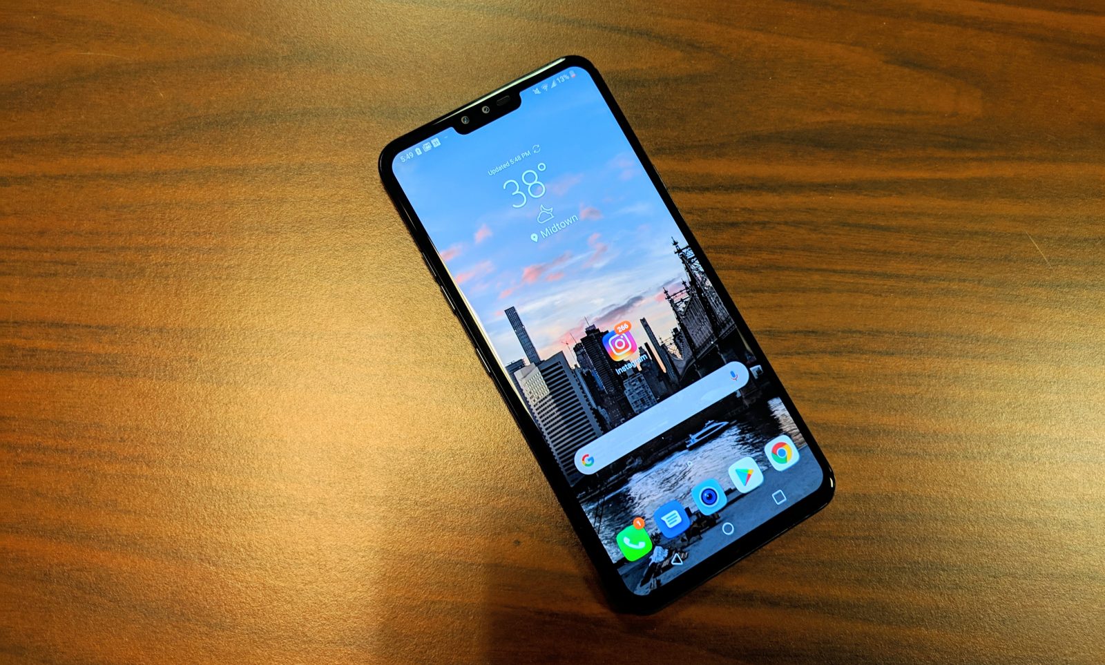 LG V40 ThinQ