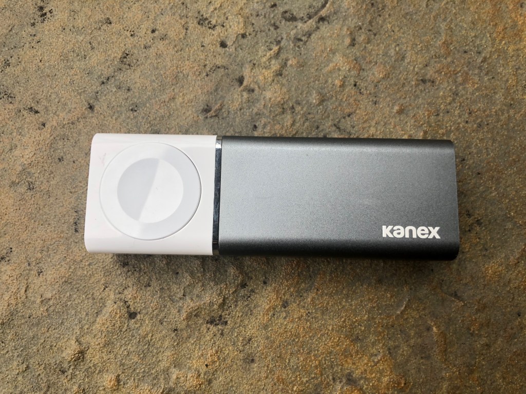 Kanex GoPower Watch lateral