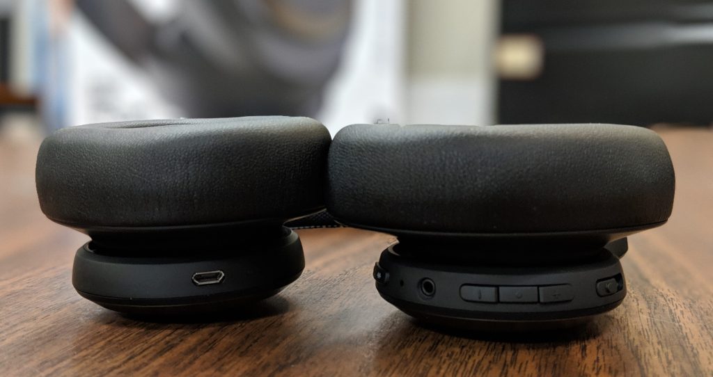 Controls - JBL LIVE 650BTNC wireless over-ear Headphones Review (5)
