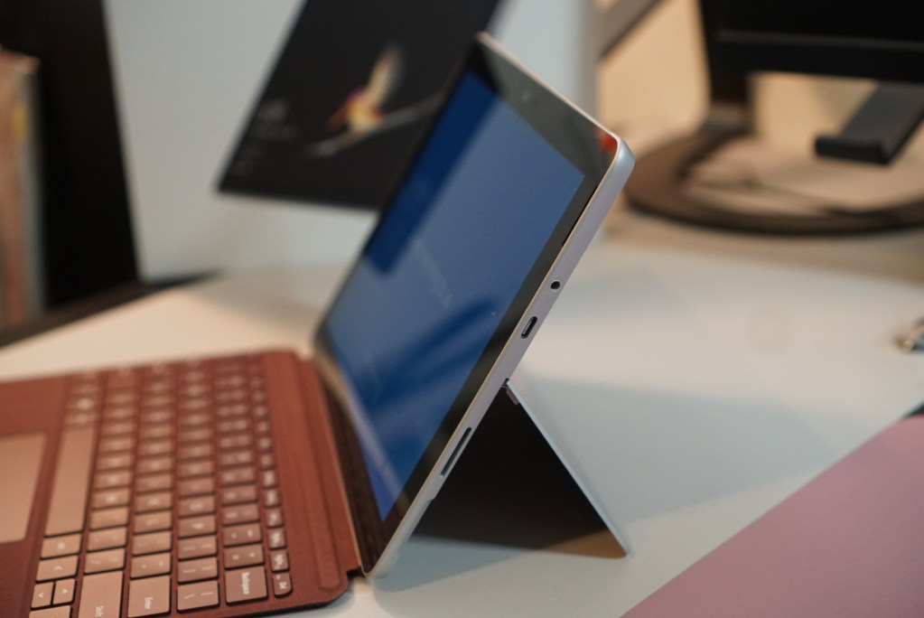 Microsoft Surface Go Laptop Review – TechWeLike