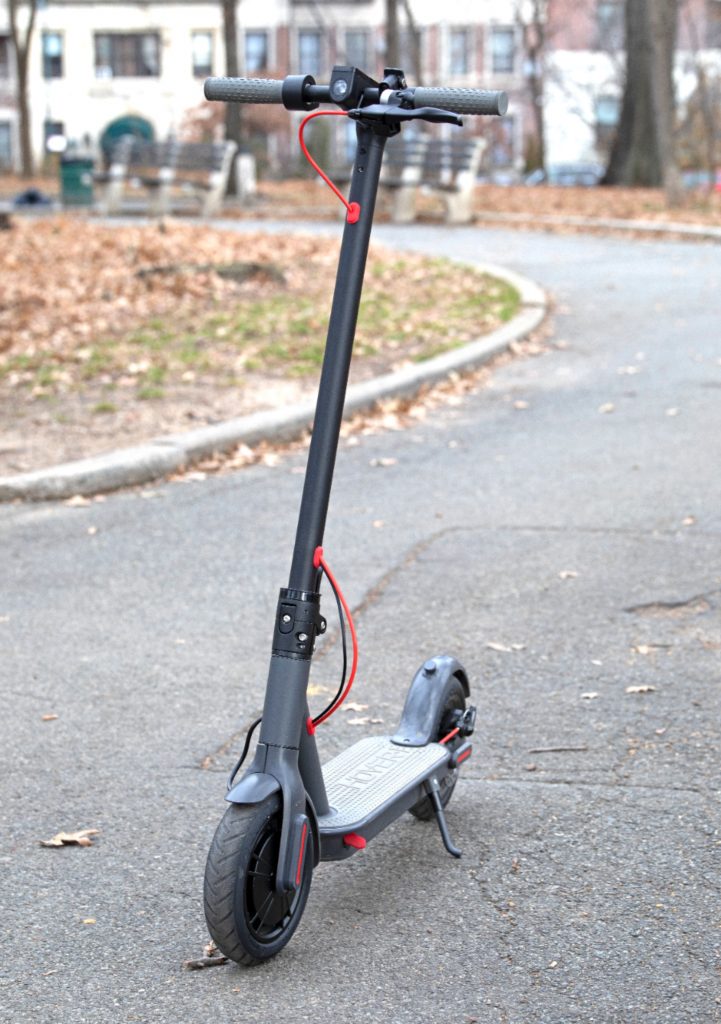 Hover-1 Scooter on street 