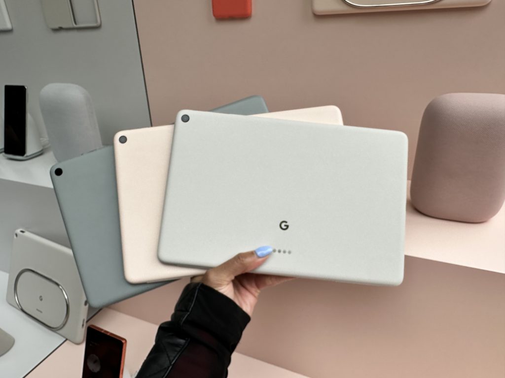 The Google Pixel Tablet is Also a Smart Display That Has Multi