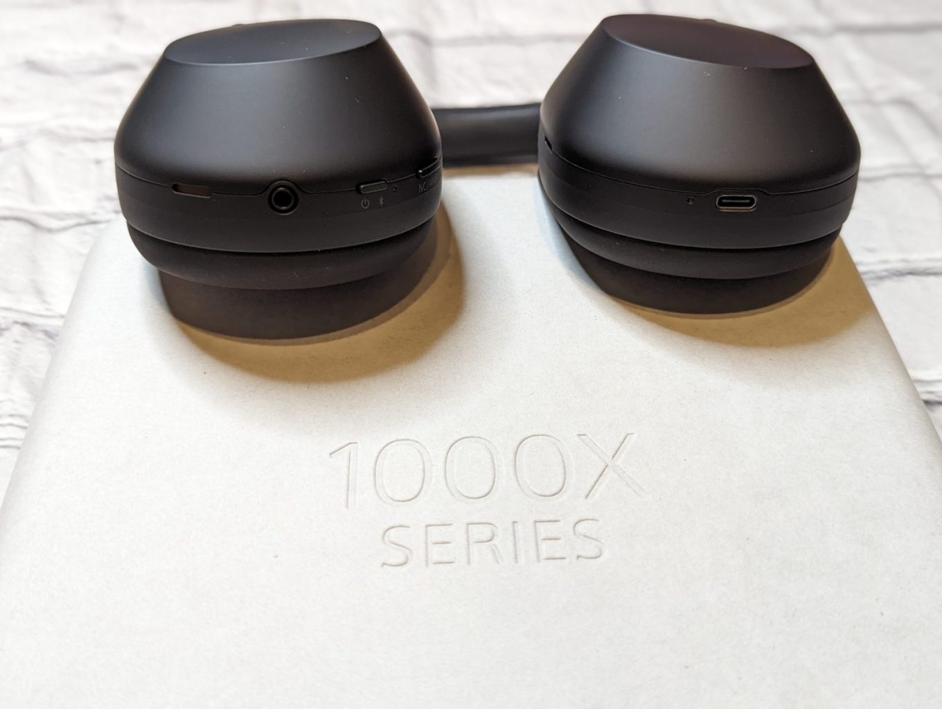 Sony WH1000XM5 Overear Headphones Review Analie Cruz 10 TechWeLike